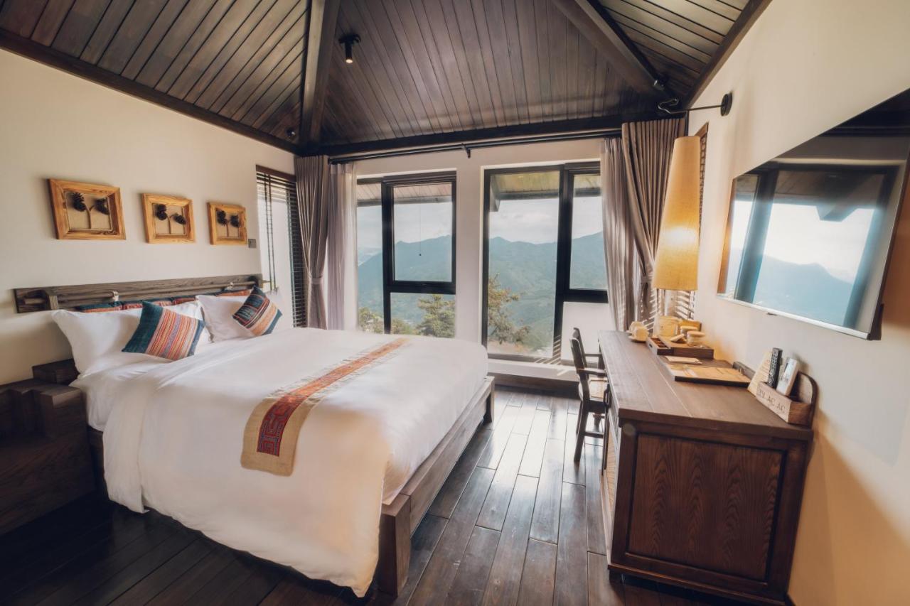 Premium Duplex One Bedroom Villa by the Samu